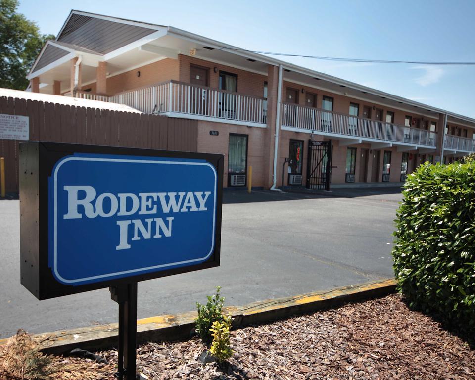 Rodeway Inn Charlotte Downtown Exterior foto